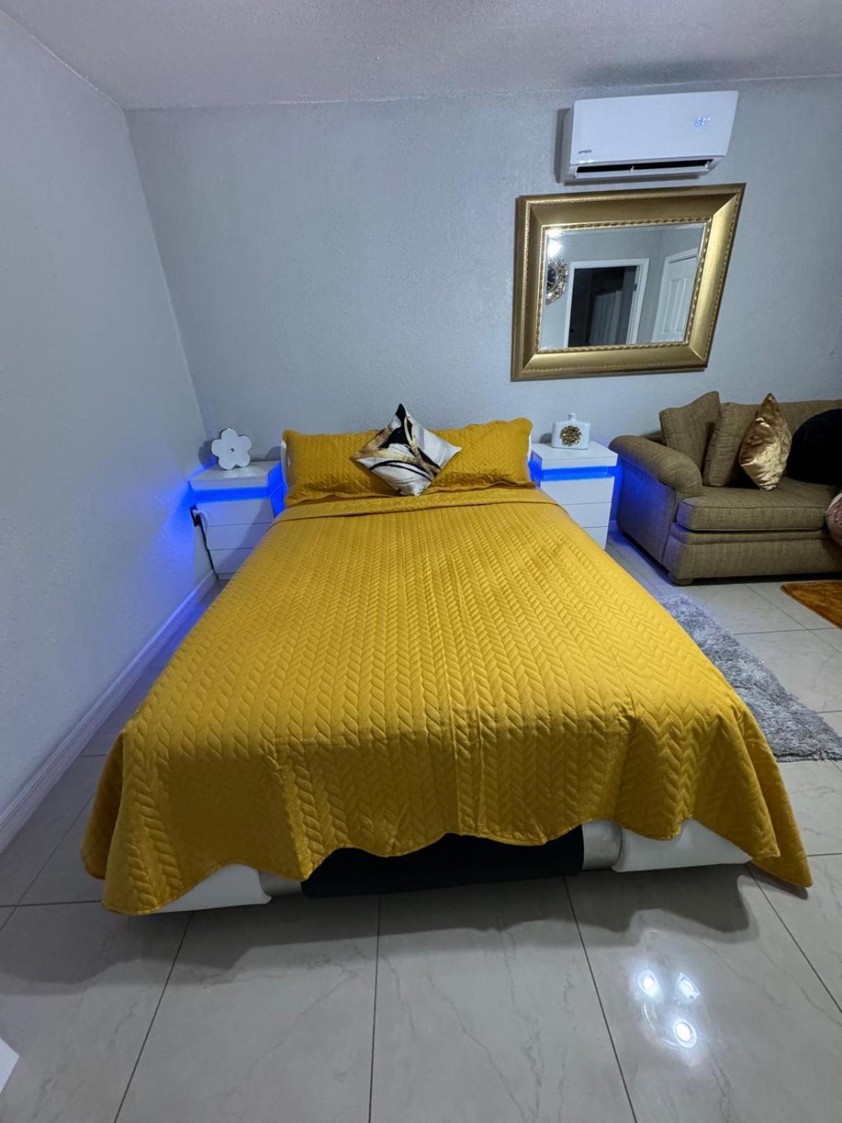 Sunshine Guesthouse Mulberry Екстериор снимка